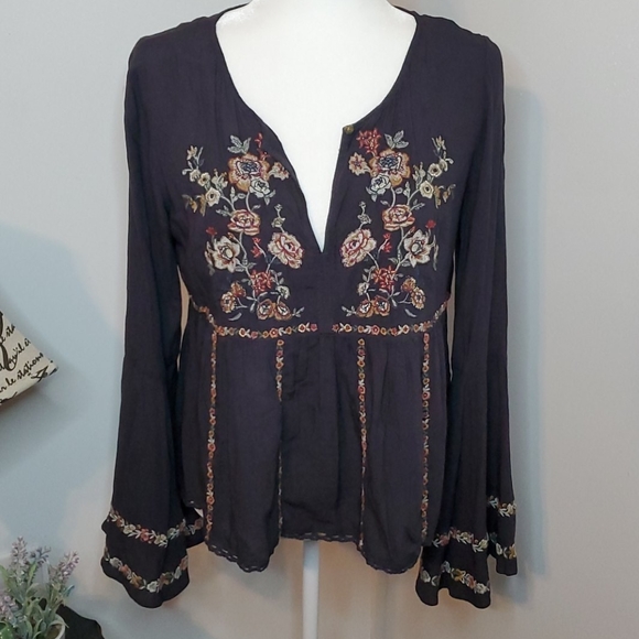 American Eagle Outfitters Tops - American Eagle Long Sleeve Boho Top